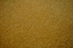 Kusový béžový koberec Eton