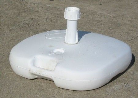 Podstavec pod slunečník plastový 15l bílý
