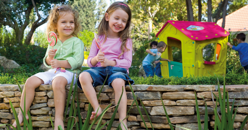 Dětské hřiště na vaší zahradě: Tipy pro nejmenší i větší děti