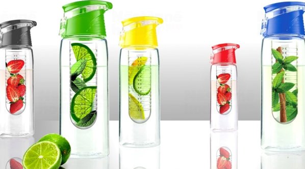 Designová fresh láhev s infuserem ASOBU Flavour It růžová 600ml