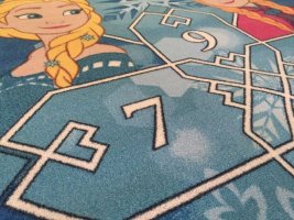 Dětský koberec Frozen 77 Hopscotch