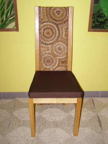 Jídelní židle Latvia-banánový list-borovice