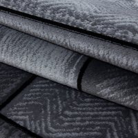 Kusový koberec Plus 8007 black, 160x230cm