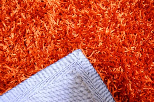 Kusový koberec ROSA red