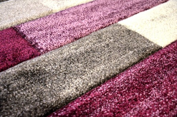 Kusový koberec Rumba 8424A grey/aubergine, 133x190 cm