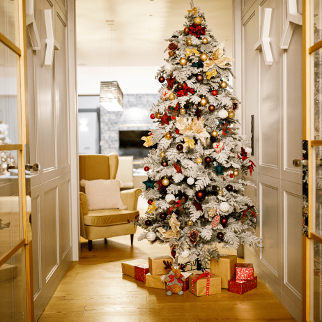 Zasněžený vánoční stromek MARAVEL 245 cm